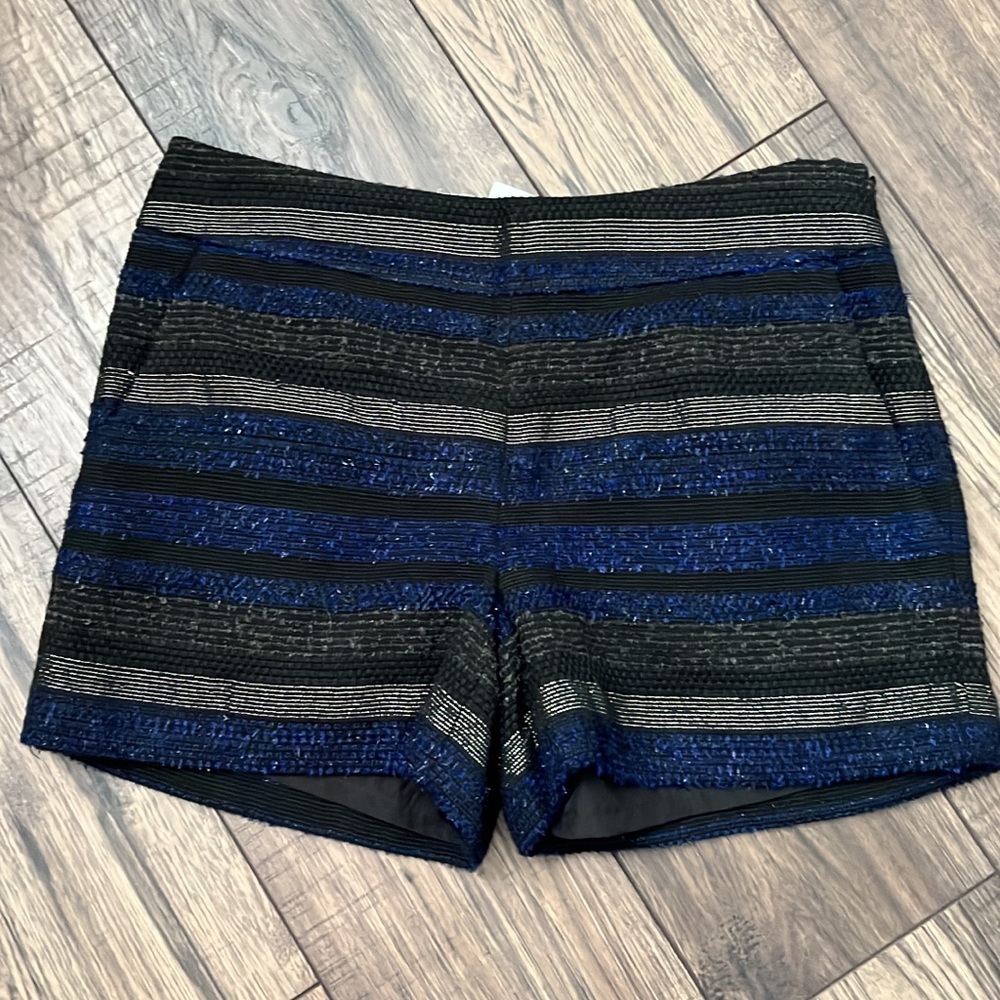 LOFT shimmery striped shorts NWT Size 00